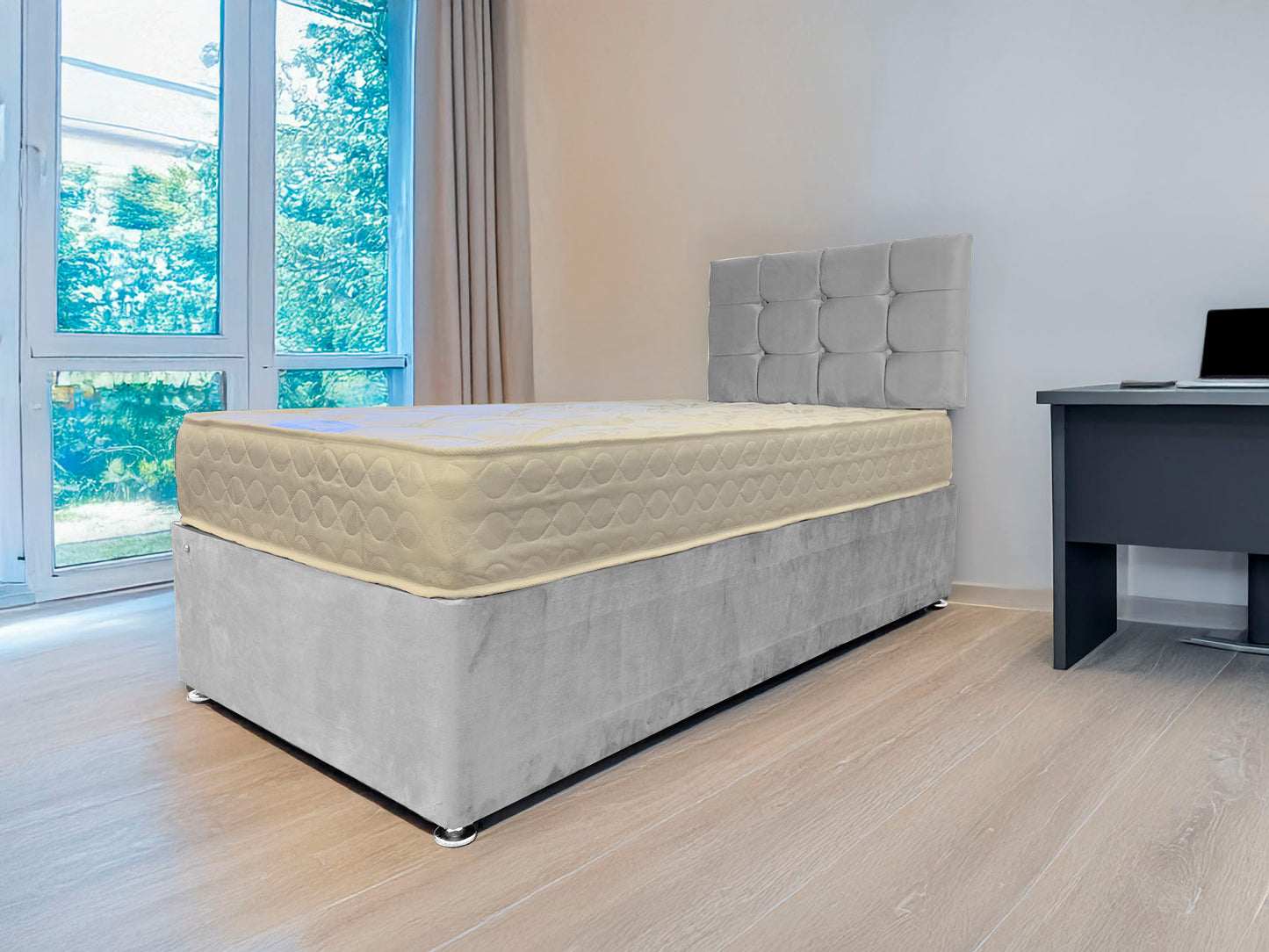 The Cube Astral Divan Set